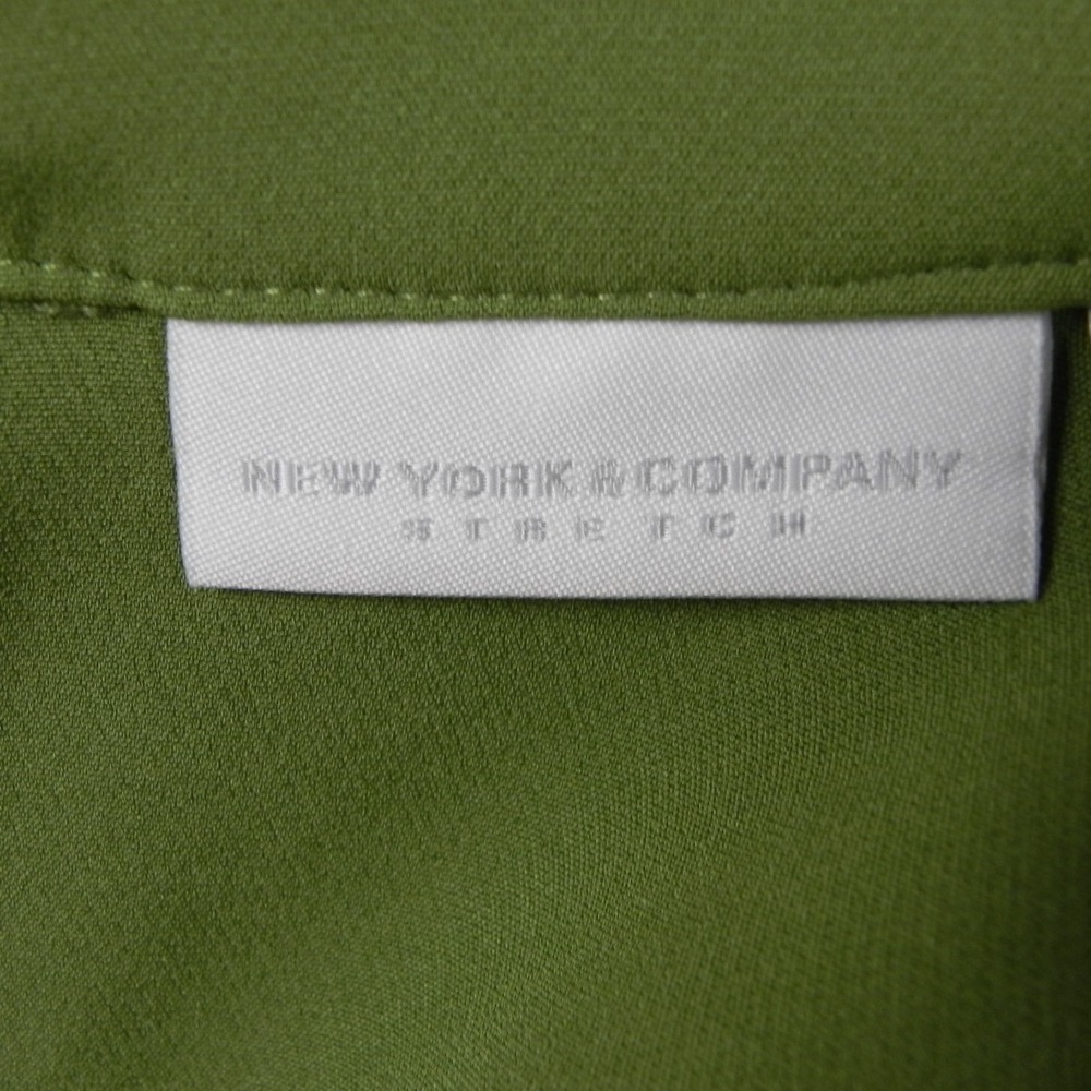 New York & Company Jumpsuit Womens Large Madie V-Neck Ruffled Shoulder Green - Picture 3 of 13
